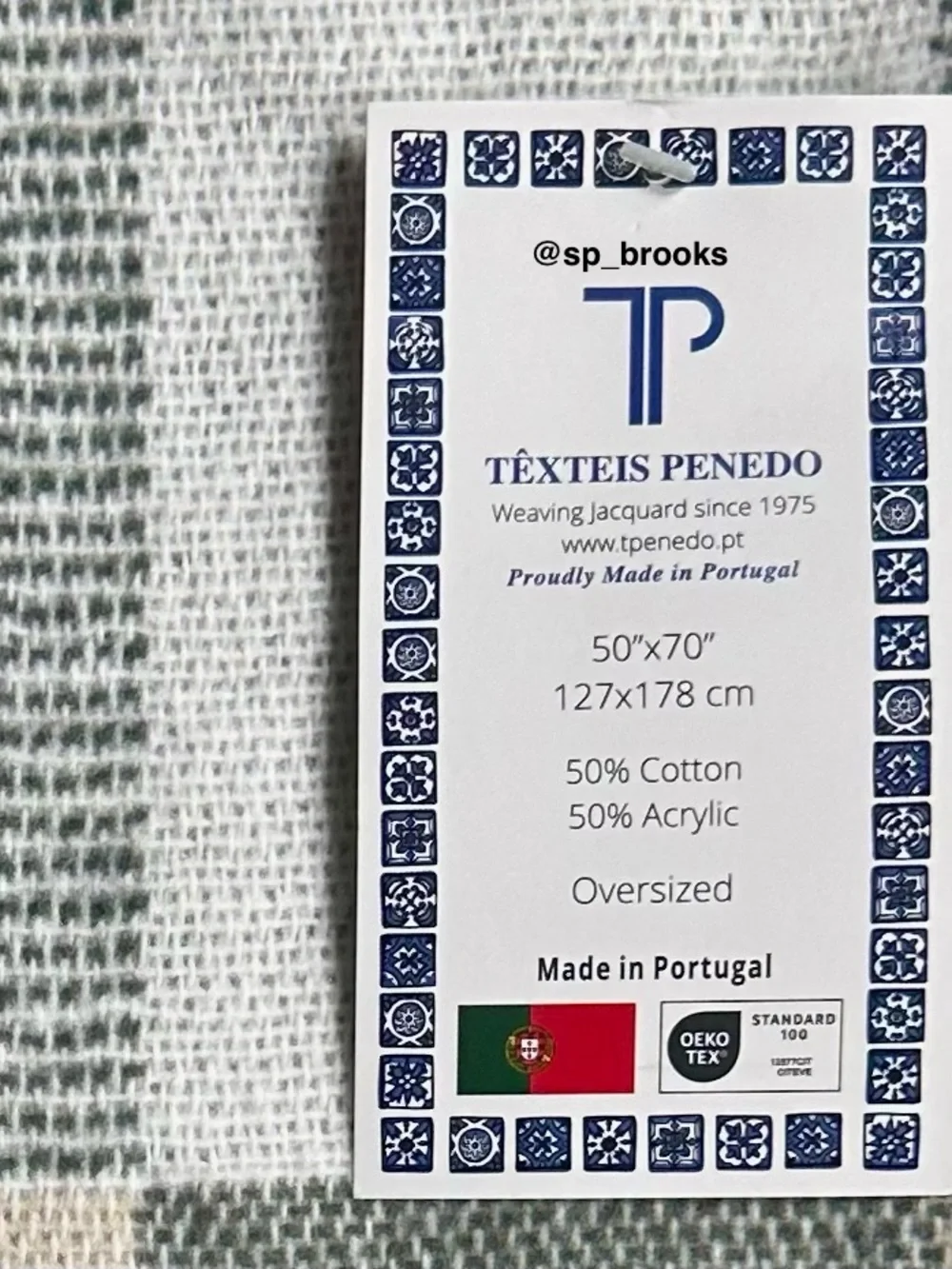 🎁Texteis Penedo Throw Blanket - Cotton Blend Textured Color Block Sage and Ivory
